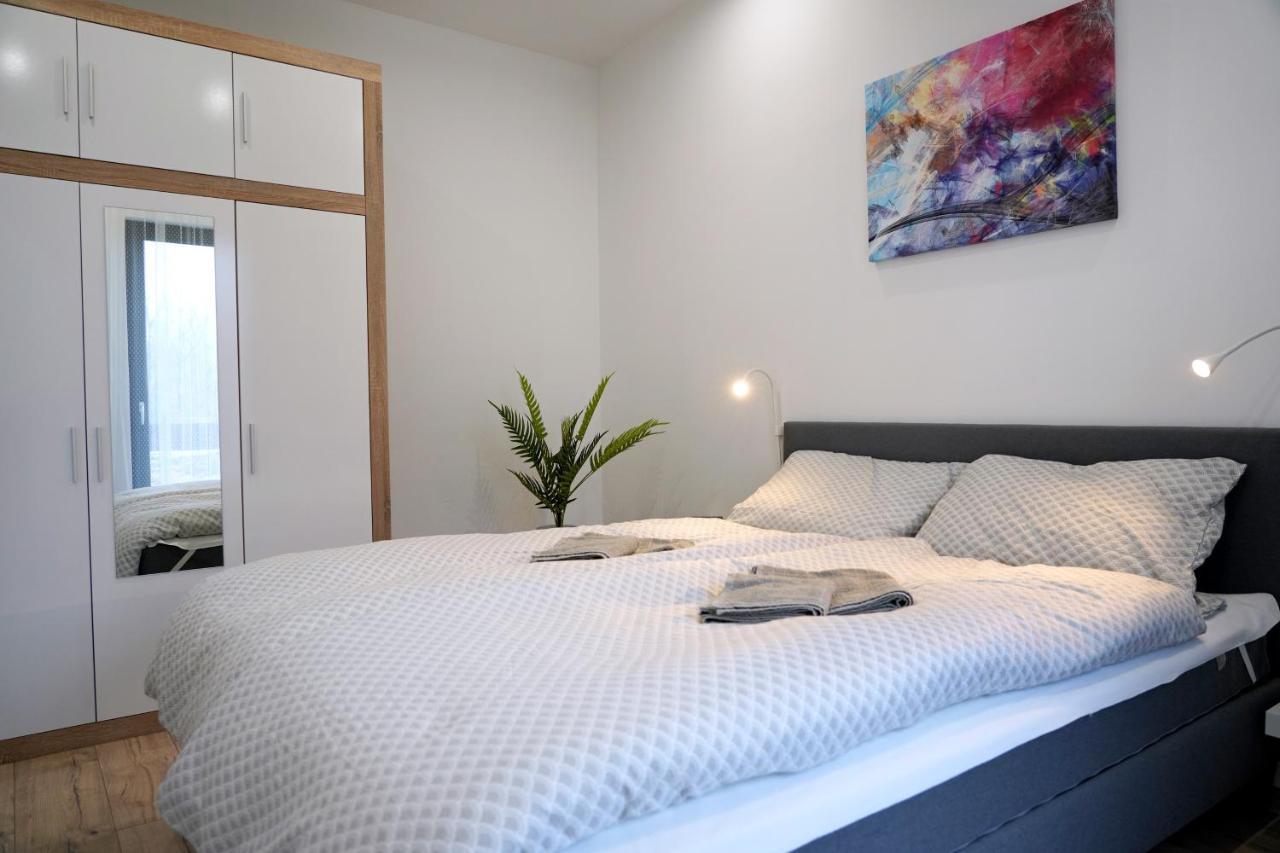 Apartman Zuzana Nesvady Luaran gambar